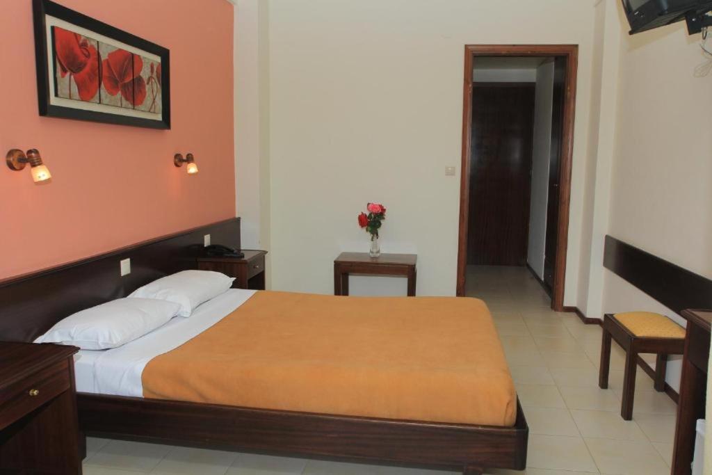 Fiori Hotel Gouvia Luaran gambar