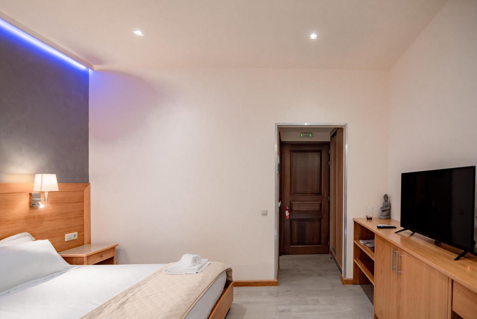 Fiori Hotel Gouvia Luaran gambar
