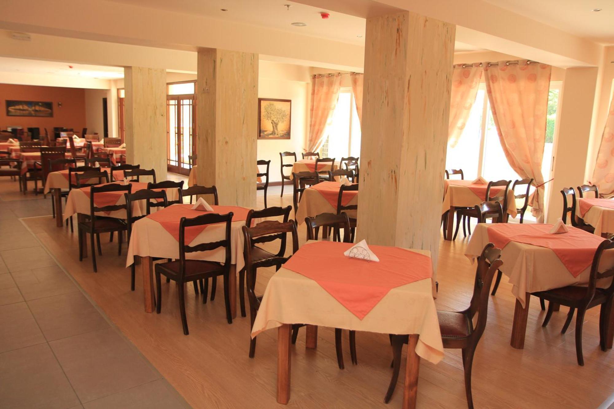Fiori Hotel Gouvia Luaran gambar