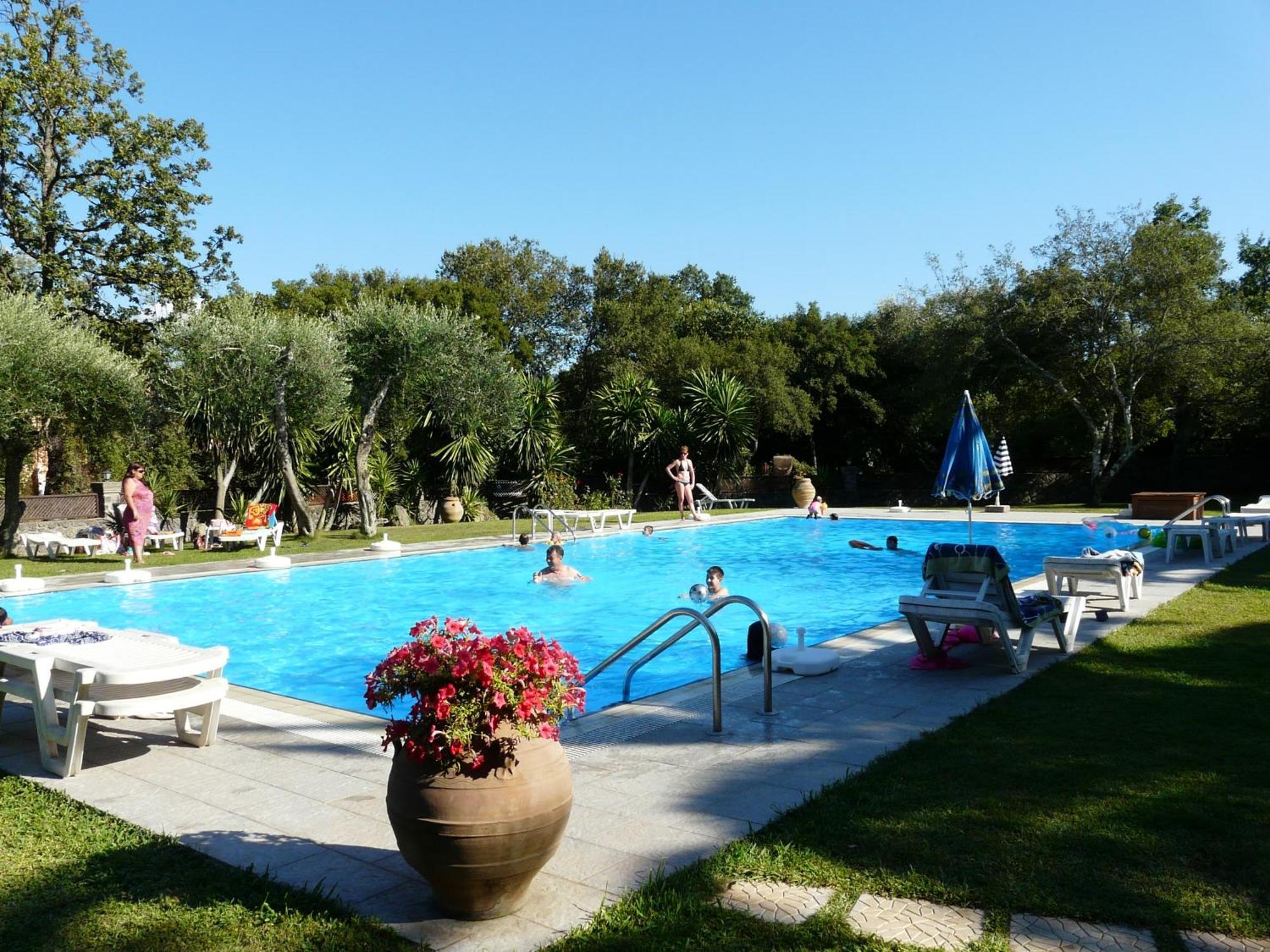 Fiori Hotel Gouvia Luaran gambar