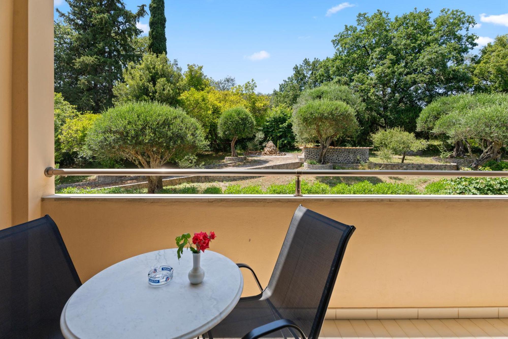 Fiori Hotel Gouvia Luaran gambar