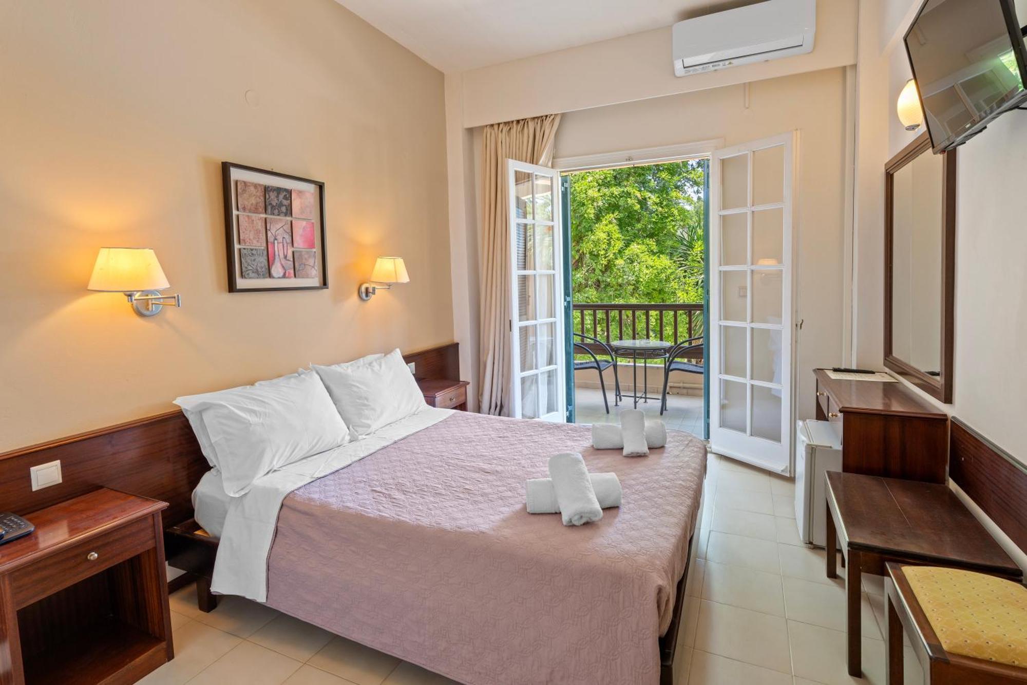 Fiori Hotel Gouvia Luaran gambar