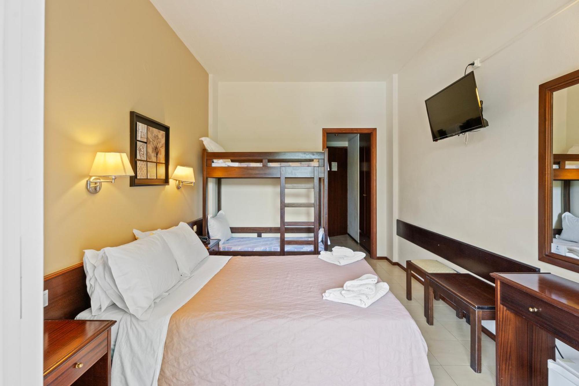 Fiori Hotel Gouvia Luaran gambar